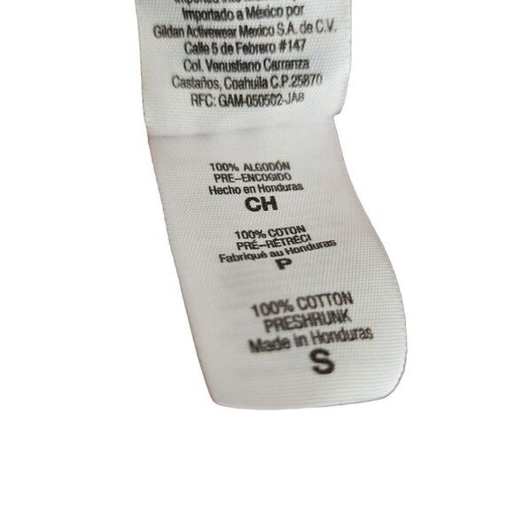 Taylor Swift Merch Tshirt Womens Size S Red Licensed Official 2012 Tour - Picture 5 of 6